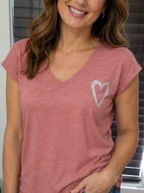 4/$20 Women's Dusty Rose V-Neck Tee with Heart Graphic